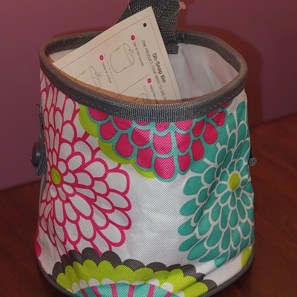 Brand new Thirty One 31 Oh-Snap Bin